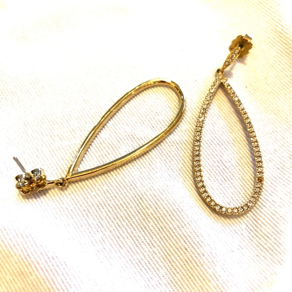 NWOT-Nadri Crystal Teardrop Pierced Earrings - Picture 2 of 4